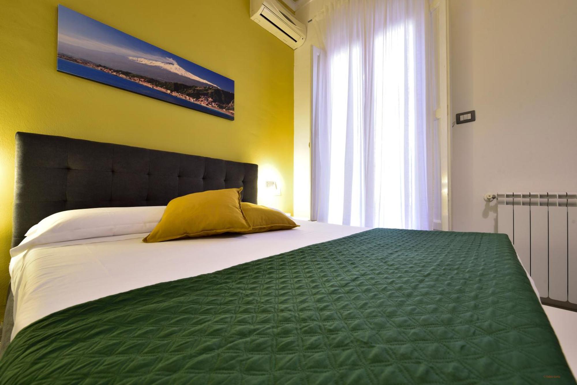 Casa Vacanze Italia Катанія Екстер'єр фото